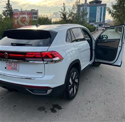 فولكسفاغن أطلس كروس سبورت